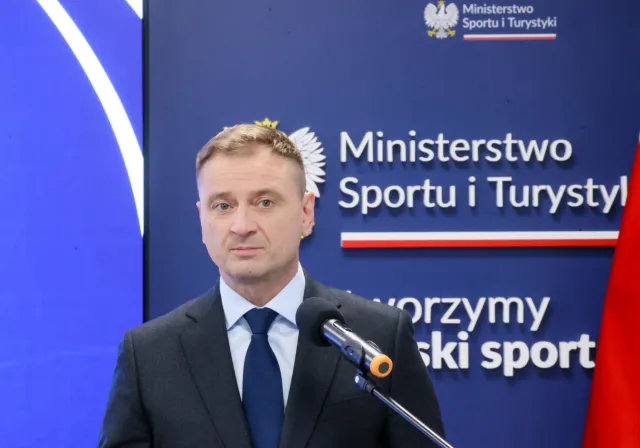Nitras: Piesiewicz zarobił więcej niż PKOl wydał na start Polaków w Paryżu