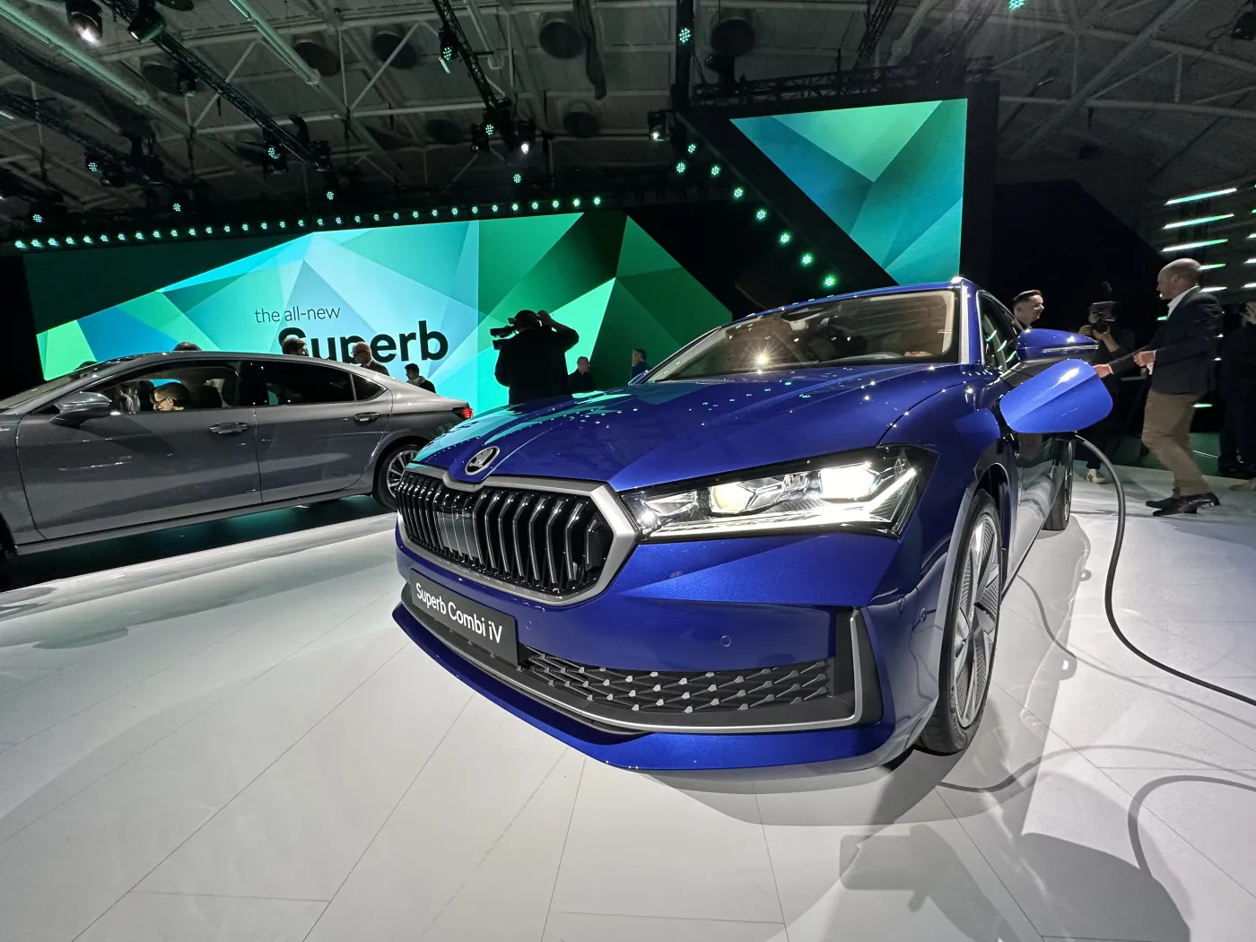 Nowa Skoda Superb