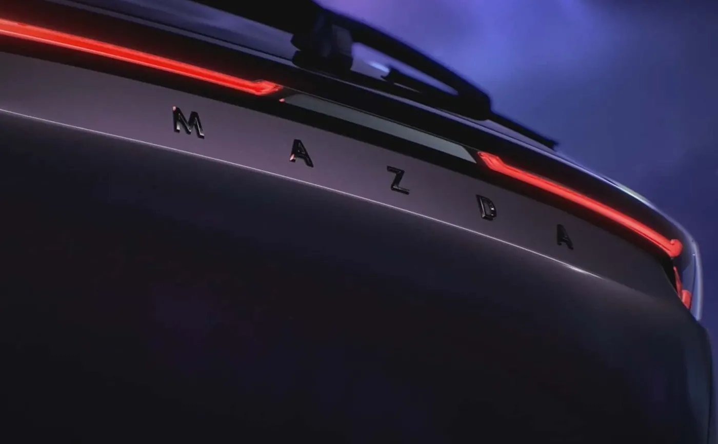 Nowa Mazda EZ-60