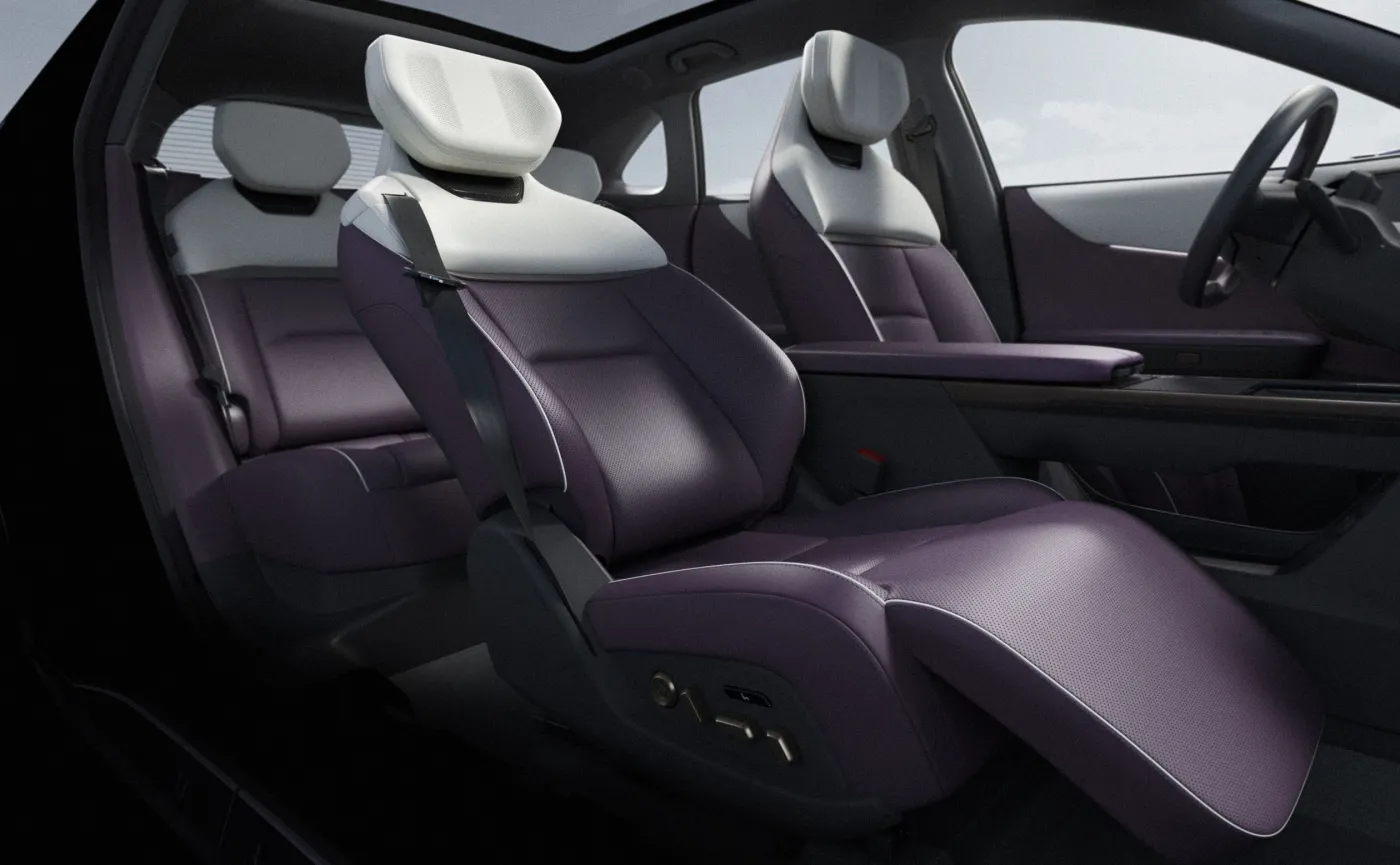 Nowa Mazda EZ-60