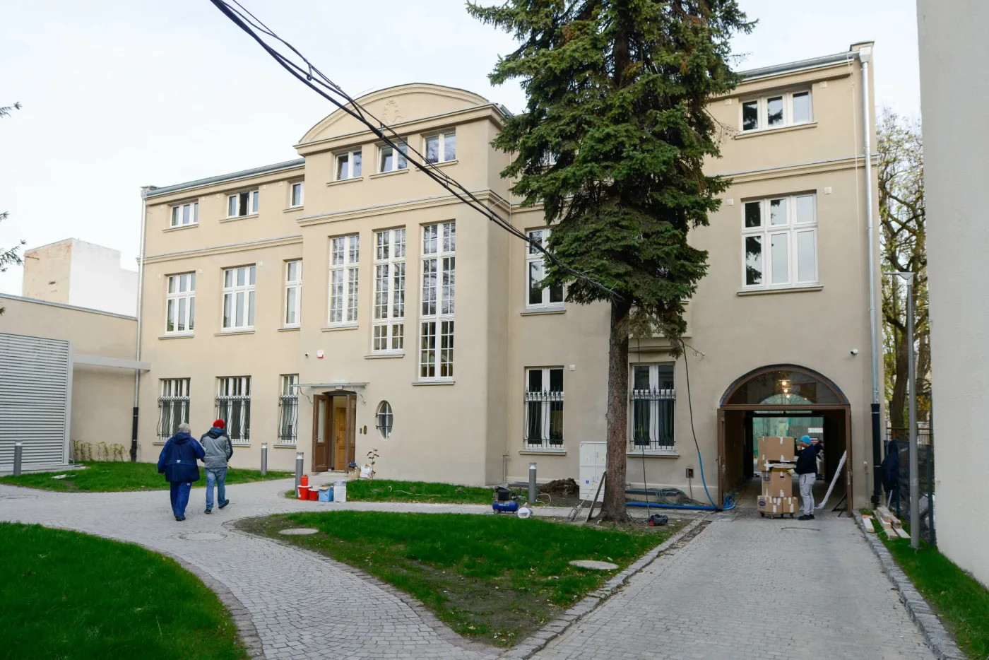 Odrestaurowana zabytkowa willa Hentschela, budynek filmowej Szuflandii przy ulicy Wólczańskiej 17, gdzie kręcono film "Kingsajz" Juliusza Machulskiego