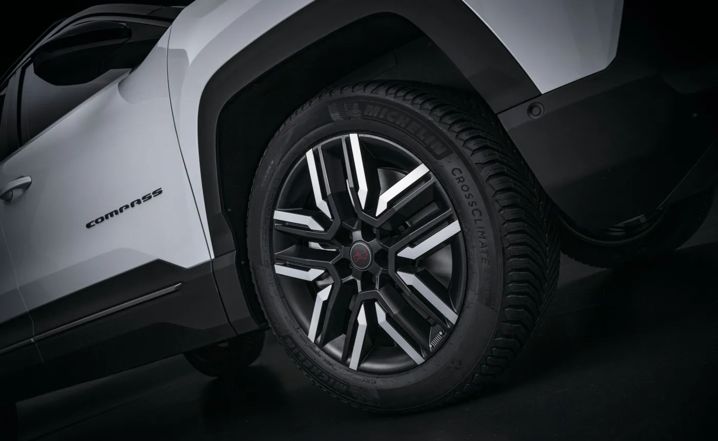Nowy Jeep Compass