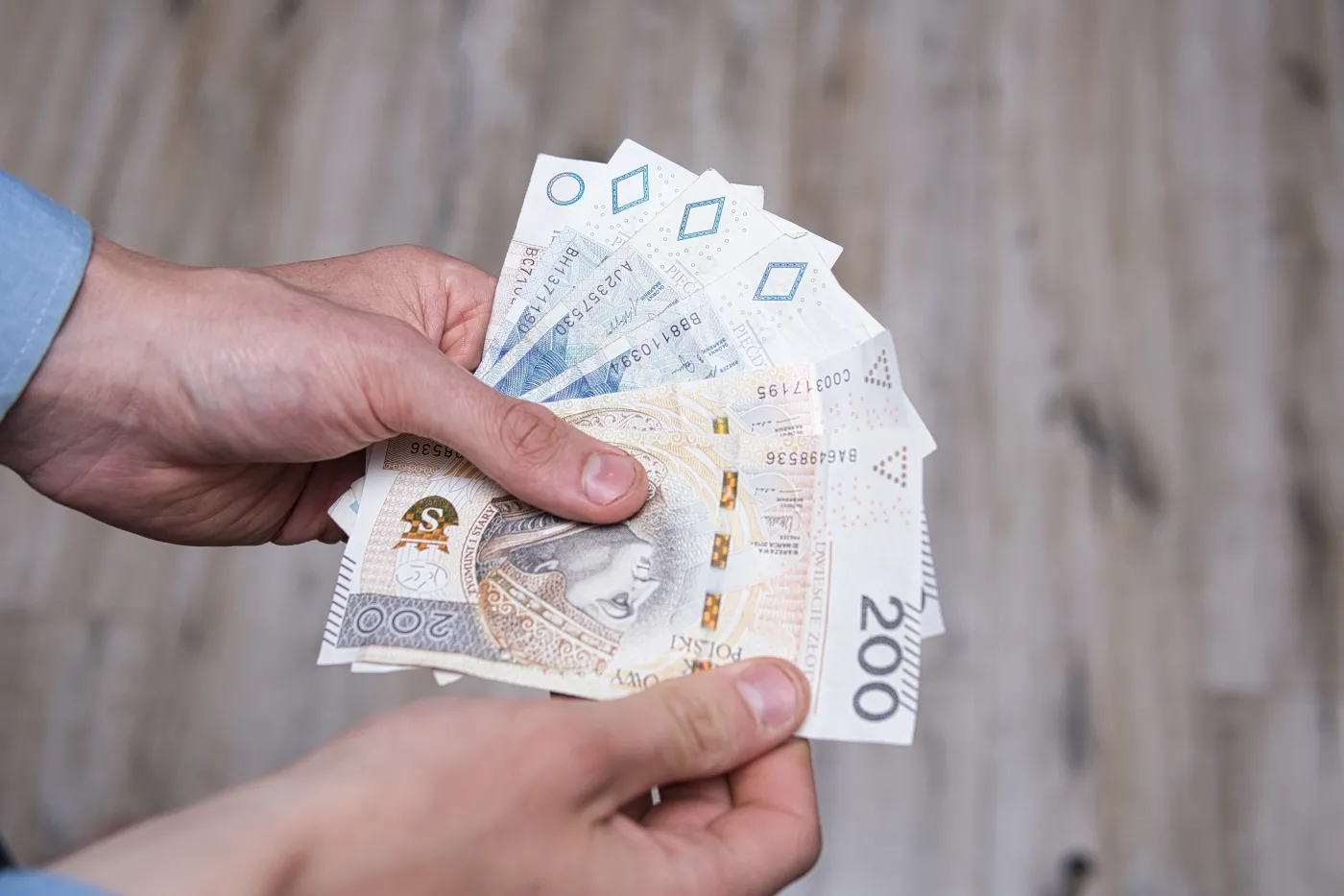 Specjalny dodatek dla bezrobotnych. Można dostać 831 zł miesięcznie