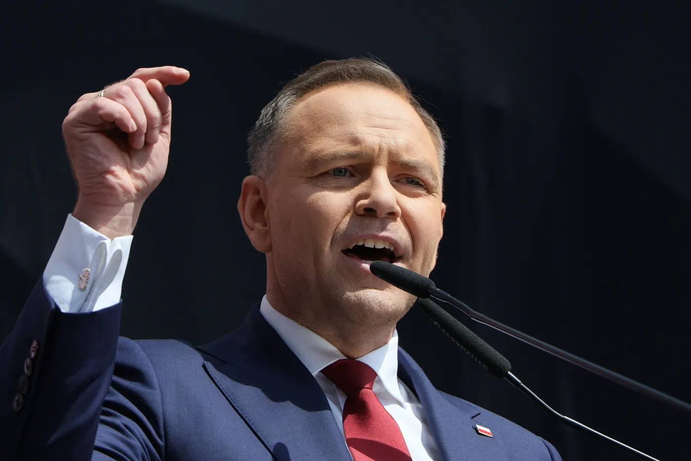 Karol Nawrocki reaguje na sensacyjne doniesienia Onetu. Zapowiada pozew