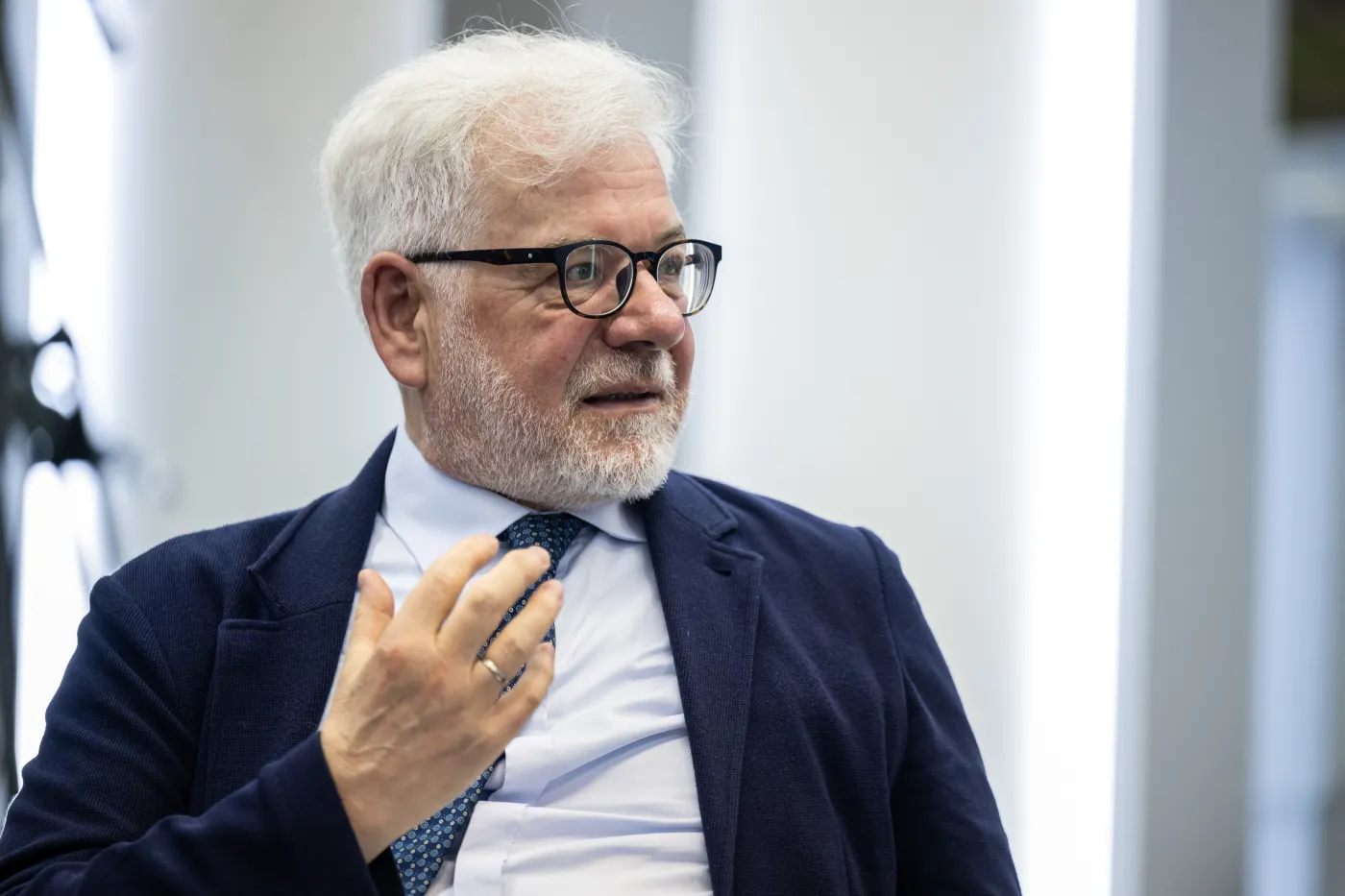 Ewakuacja Polaków z Izraela. Były szef MSZ o "polityce paniki"