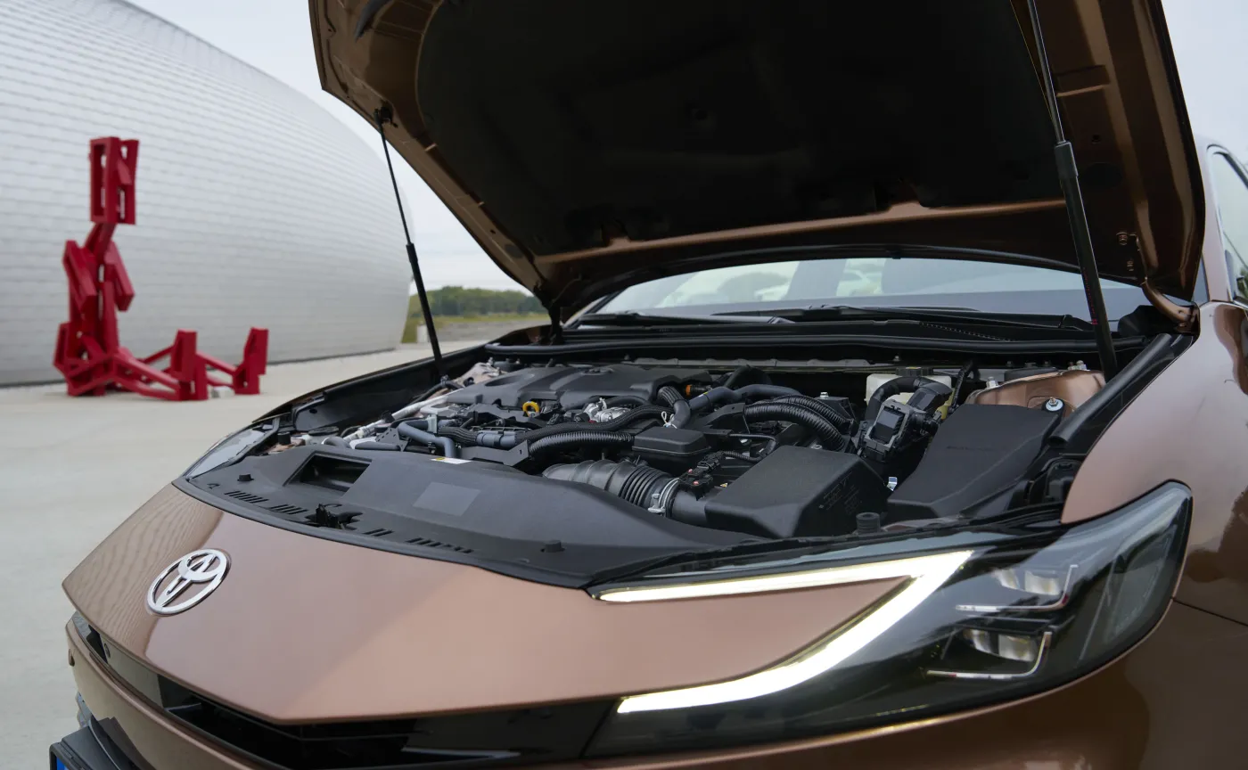 Nowa Toyota Camry