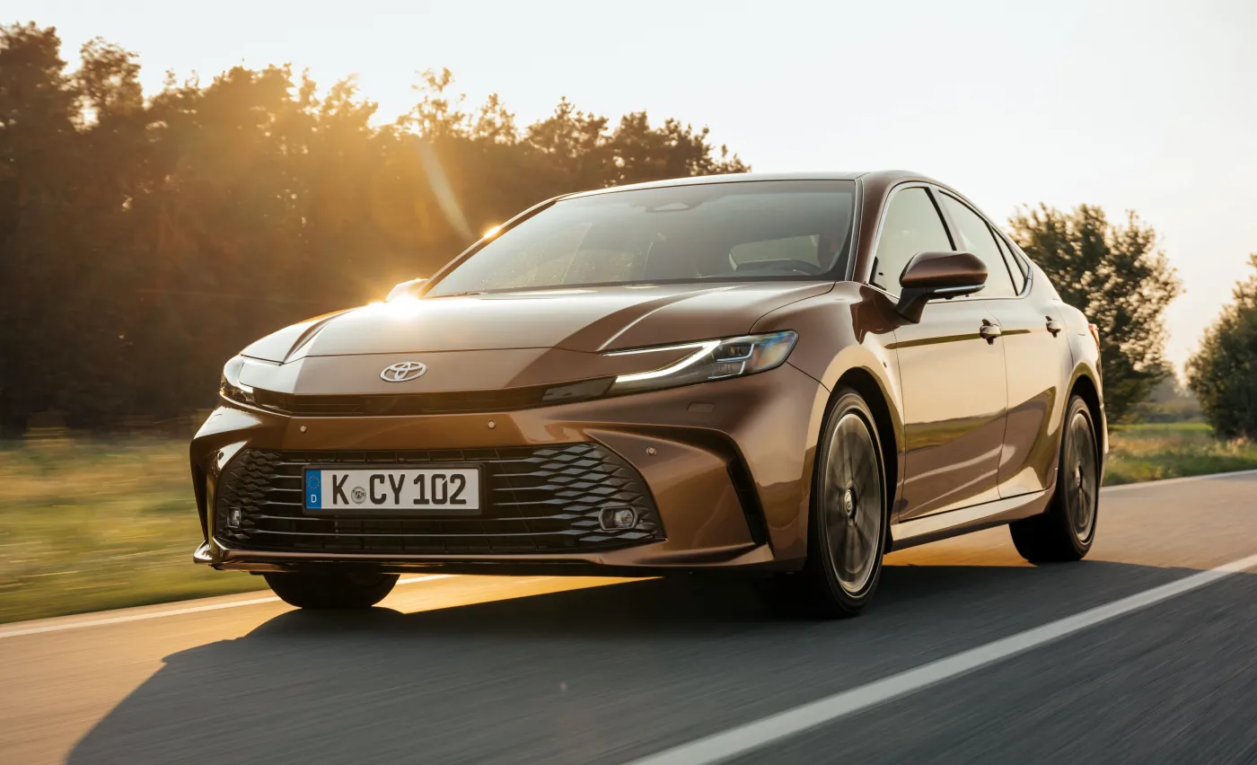 Nowa Toyota Camry