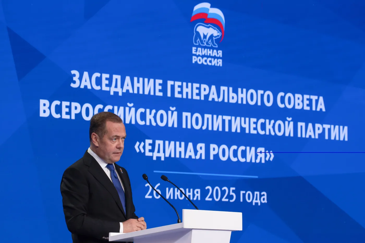 Kreml ma nowy cel? Miedwiediew straszy państwo NATO