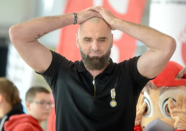 Marcin Gortat w tym biznesie "utopił" 2 mln zł. "Jakbym myślał o straconych pieniądzach, to bym sobie życie odebrał"
