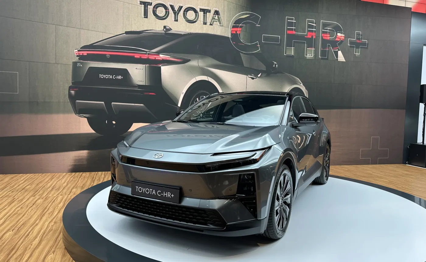 Nowa Toyota C-HR+