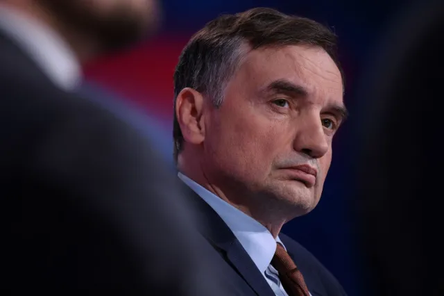 Ziobro ukarany przez sejmową komisję. Co z jego wynagrodzeniem?