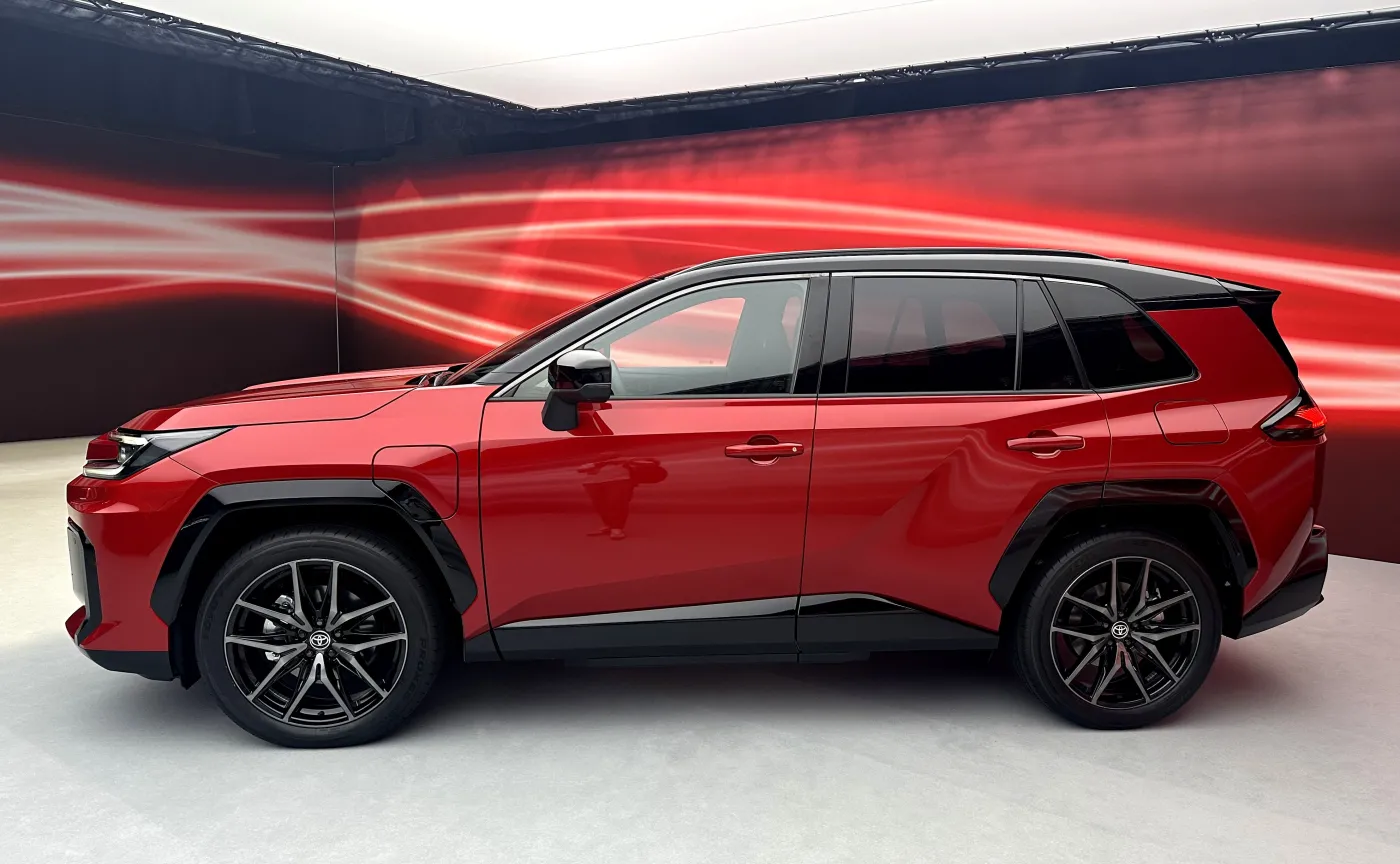Nowa Toyota RAV4