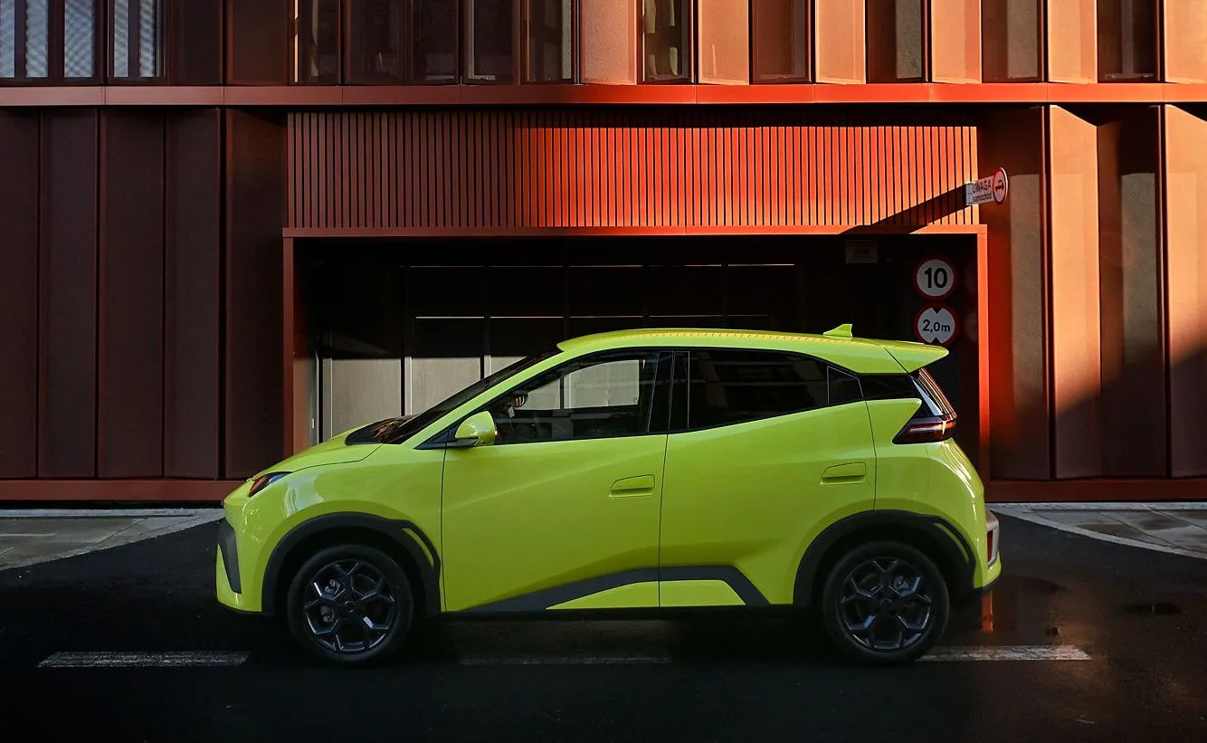 BYD Dophin Surf