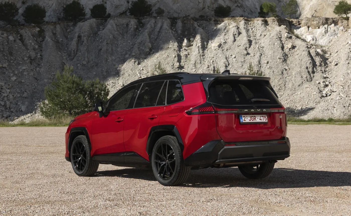 Nowa Toyota RAV4