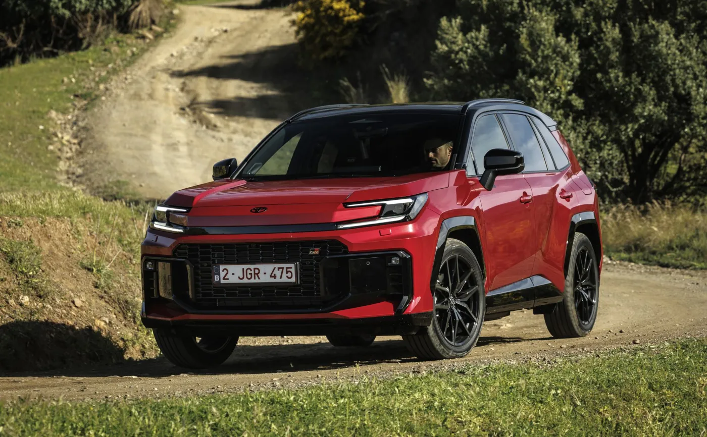 Nowa Toyota RAV4