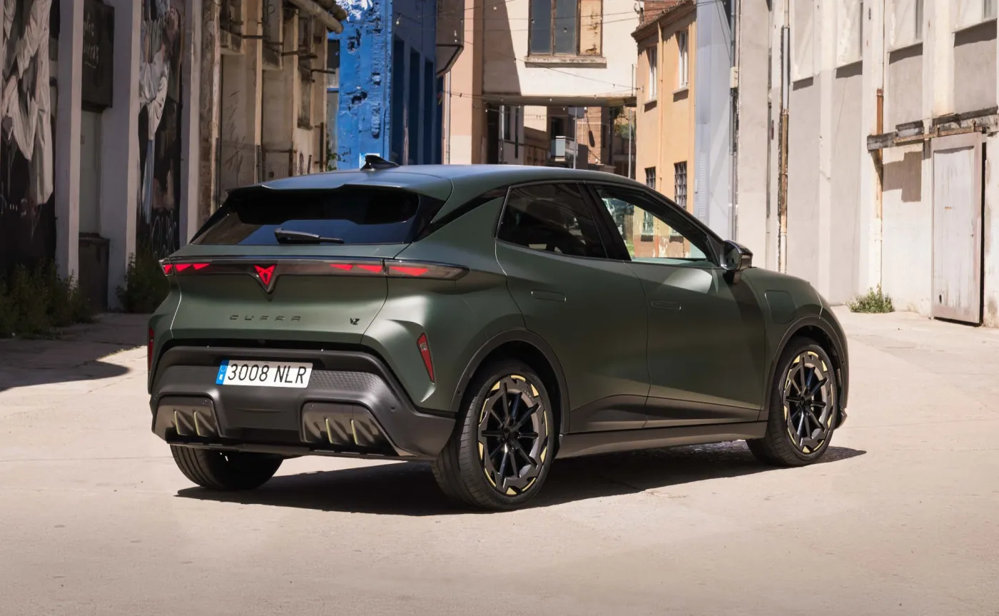 Nowa Cupra Raval