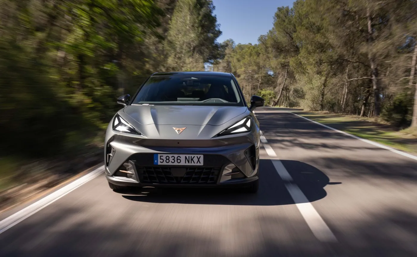 Nowa Cupra Raval