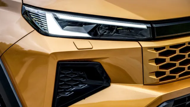 Nowa Toyota wjeżdża do Polski. Ma silnik 2.8/204 KM. Gwarancja na 1 milion km