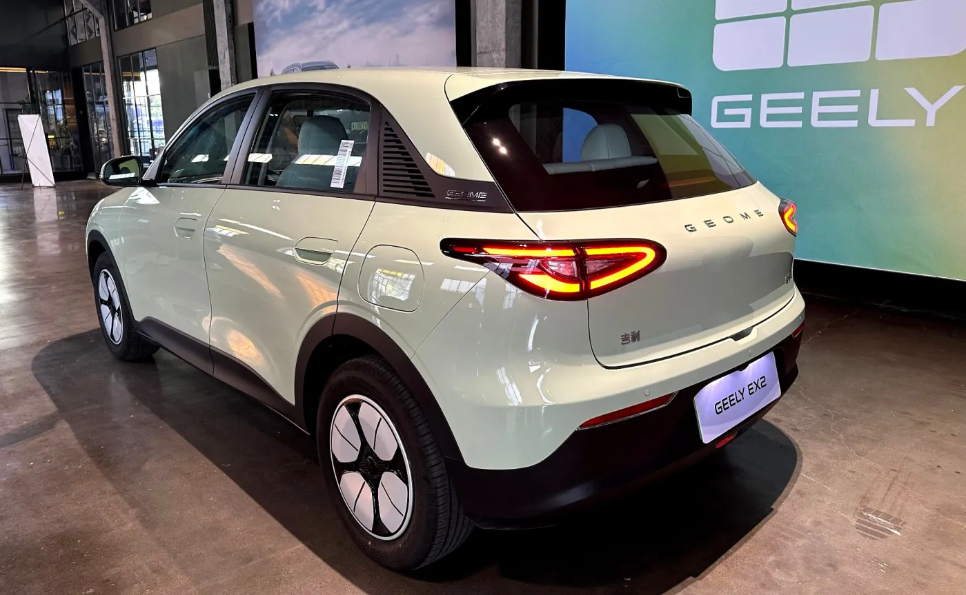 Nowe Geely E2