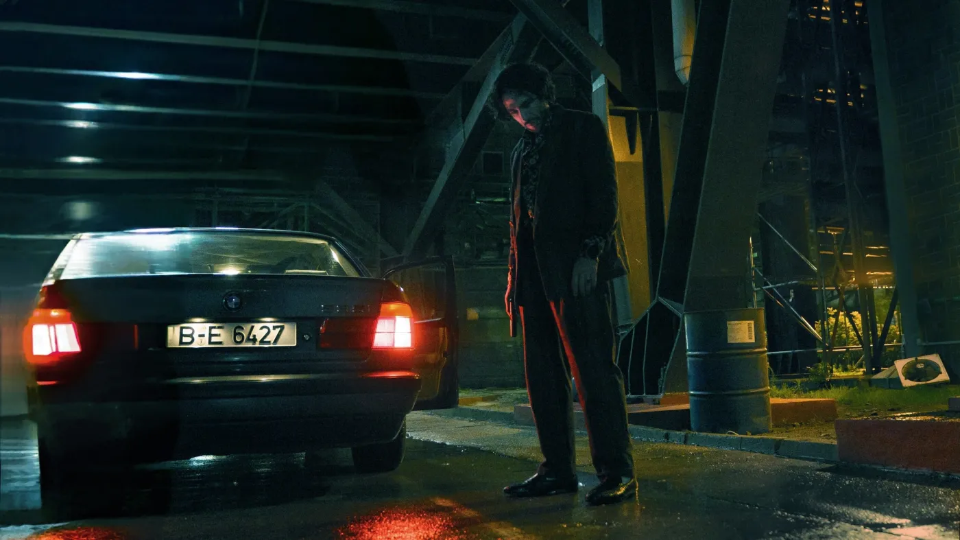 "4 Blocks: Początek"