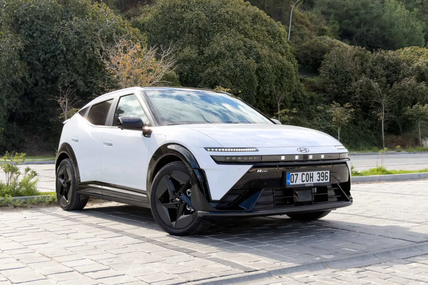 Hyundai IONIQ 3