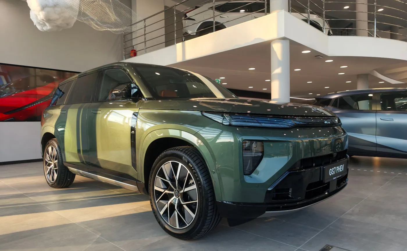 Nowy GAC GS7 PHEV