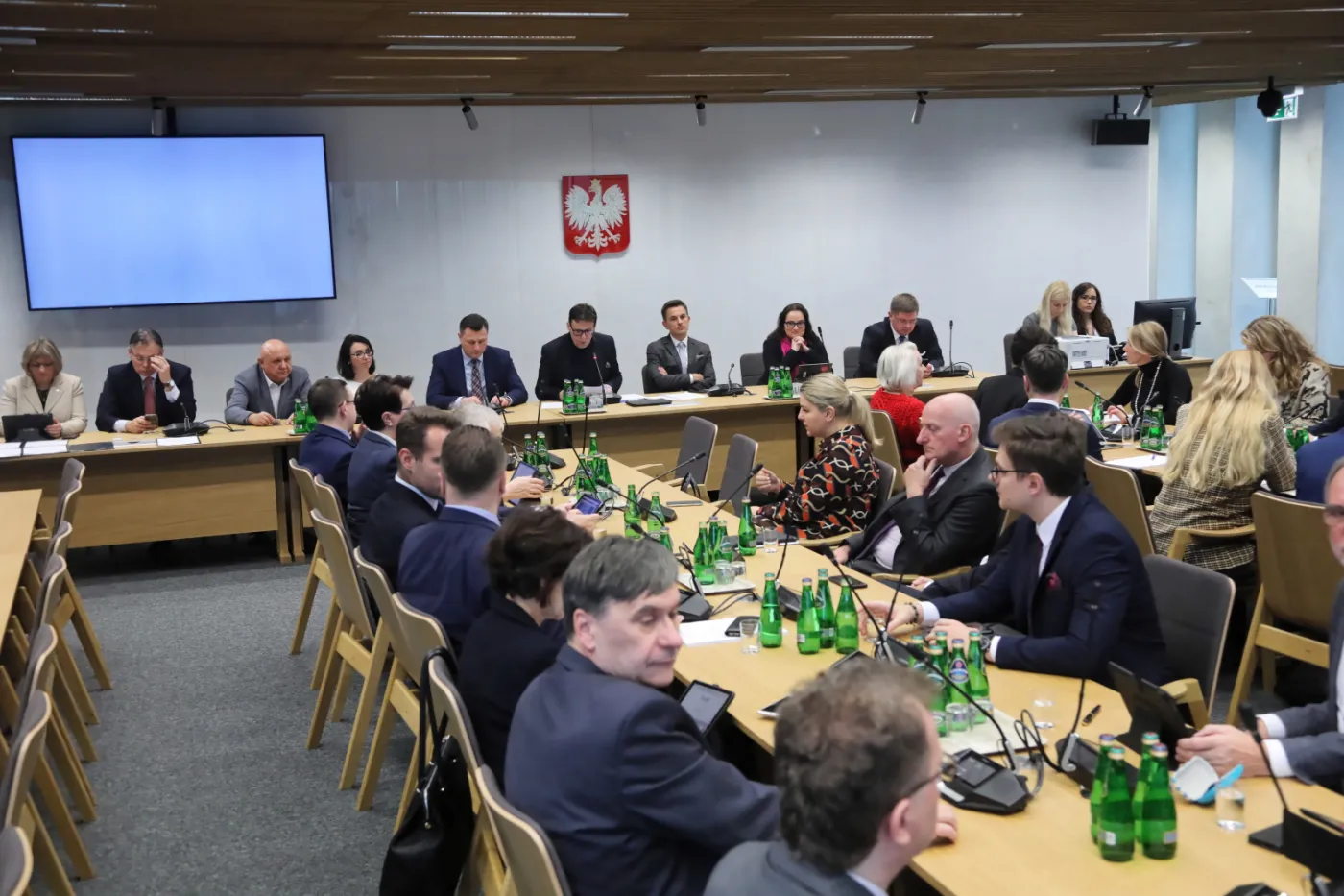 PiS chce wsparcia państwa dla TK. Opozycja krytycznie o działalności Trybunału