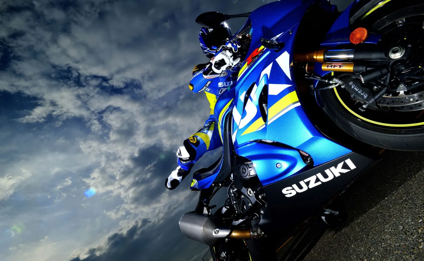 Suzuki, Honda czy Yamaha? Za ile i jakie motocykle sprowadzają Polacy