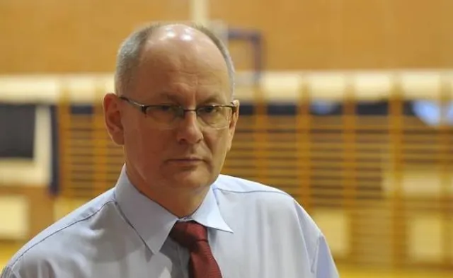 Wójt Nadarzyna przechodzi kwarantannę. Jego syn zakażony koronawirusem
