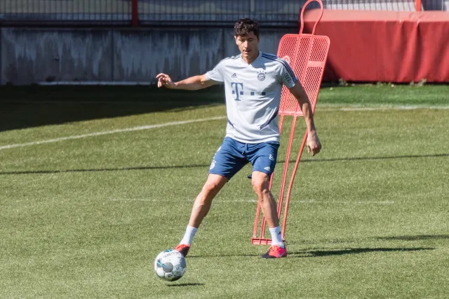Lewandowski musi być w gotowości. Niemcy do gry chcą wrócić już w maju