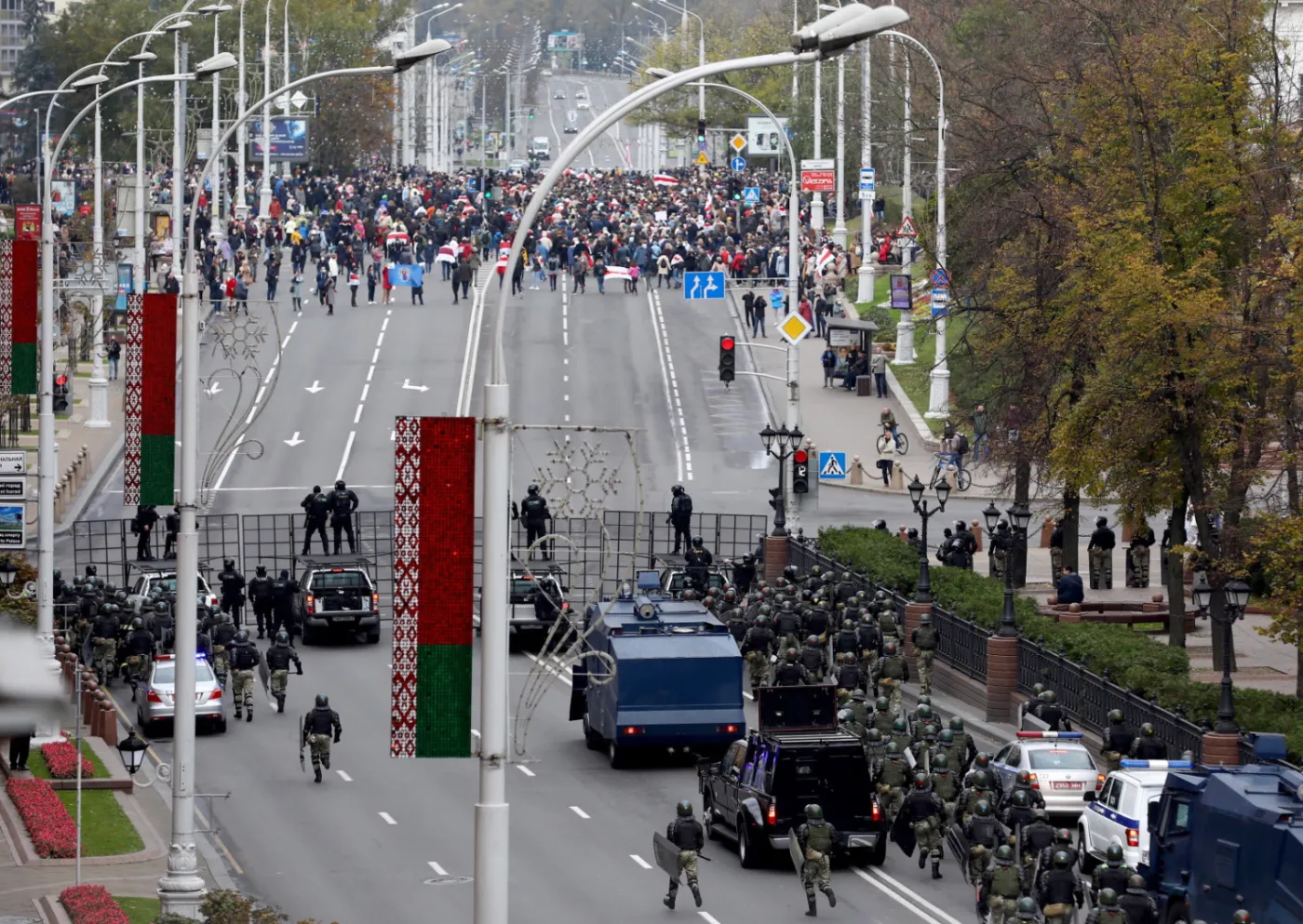 Protesty na Białorusi. Milicja w Mińsku użyła granatów hukowych