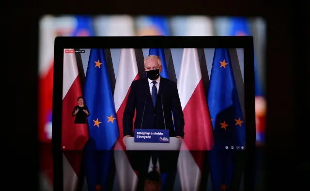 Gowin: Bardzo możliwe, że  6 grudnia jednorazowo zostanie przywrócona niedziela handlowa