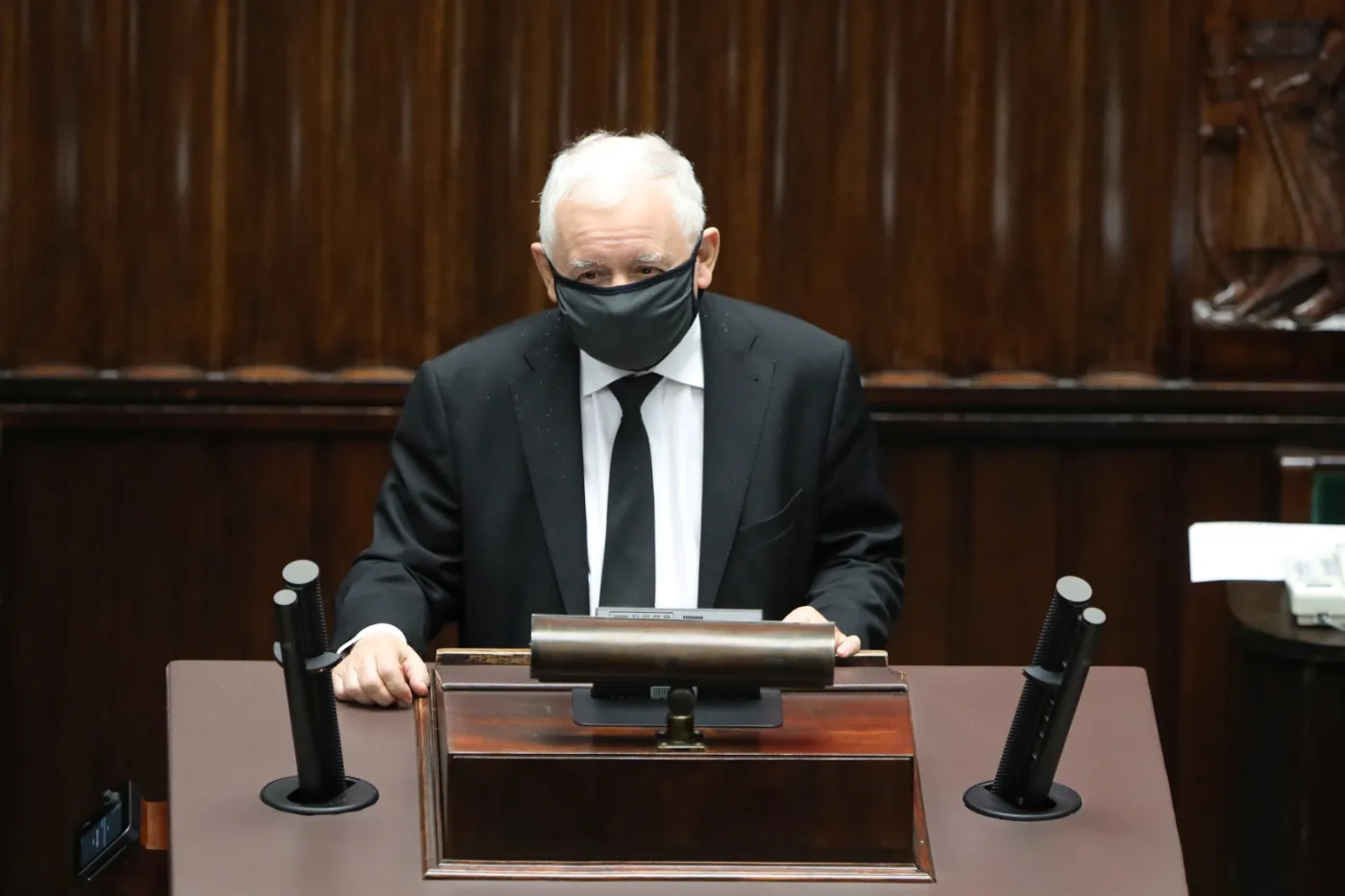 Kaczyński: Jeżeli nie stłumimy epidemii, to zaplanowany rozwój może być niemożliwy