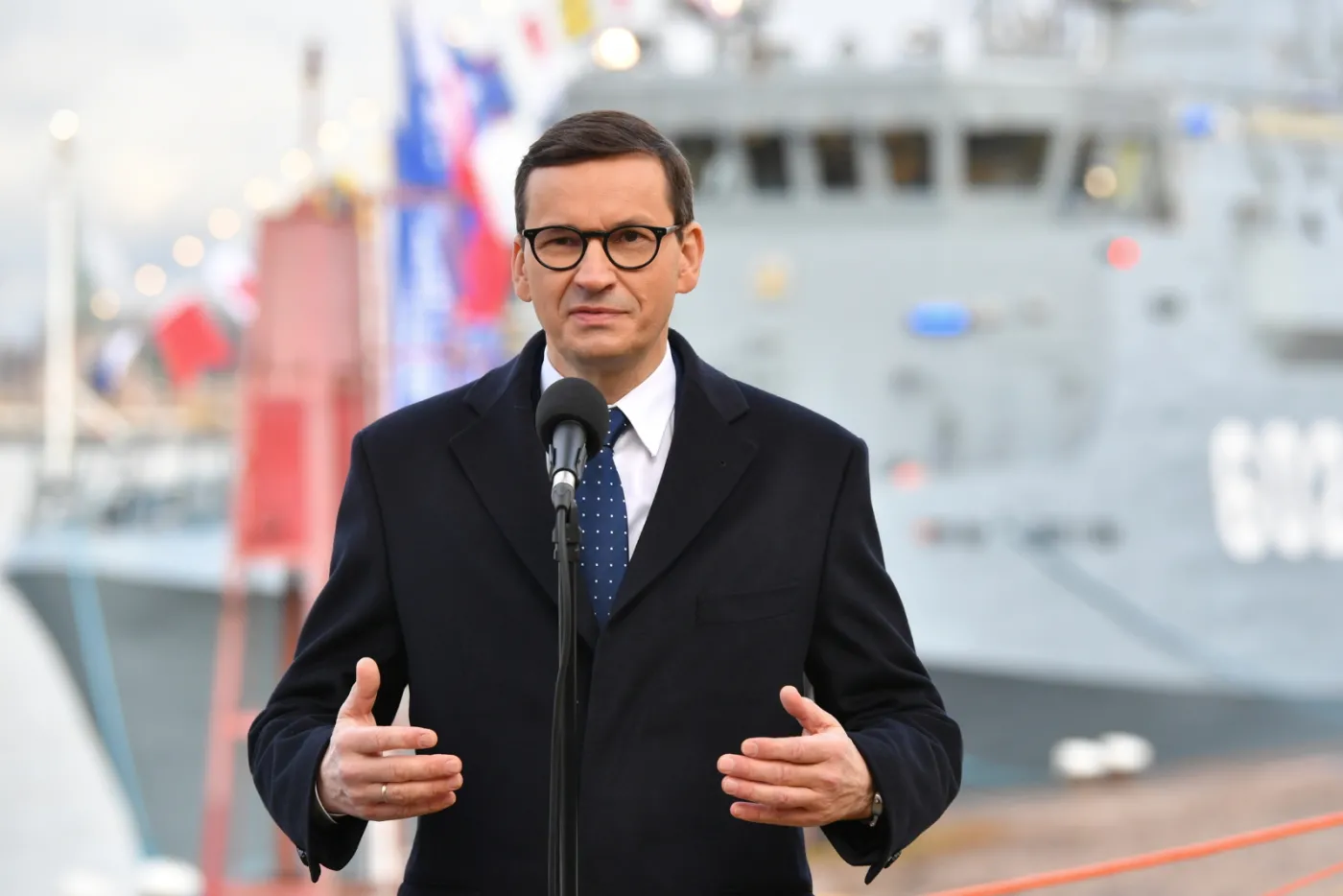 Morawiecki: W pakiecie antyinflacyjnym będzie obniżka akcyzy na nośniki energii