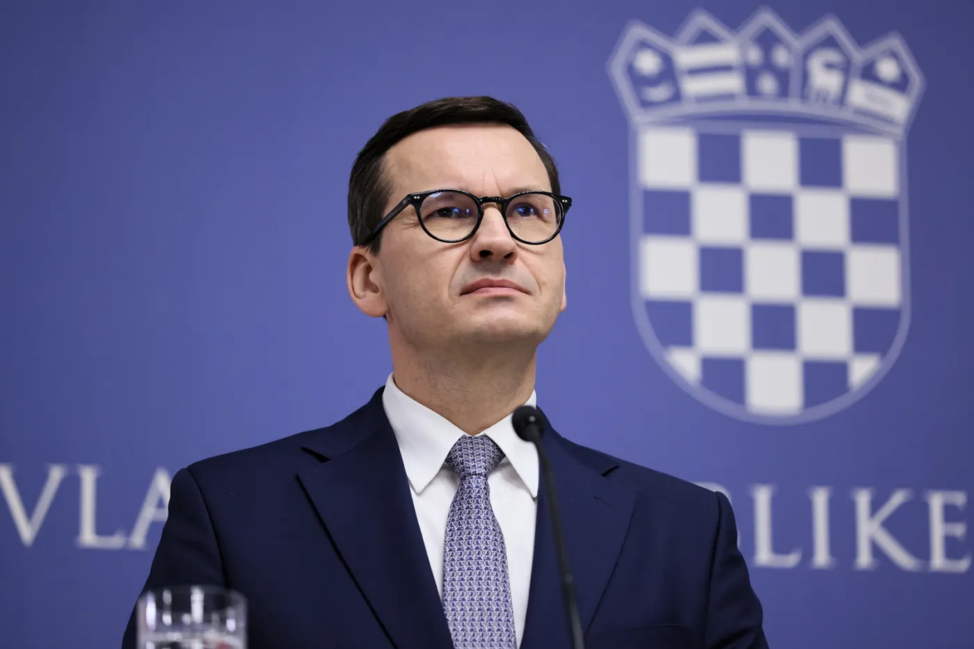 Morawiecki: Planujemy działania, by relatywnie zmniejszyć ceny na stacjach paliw