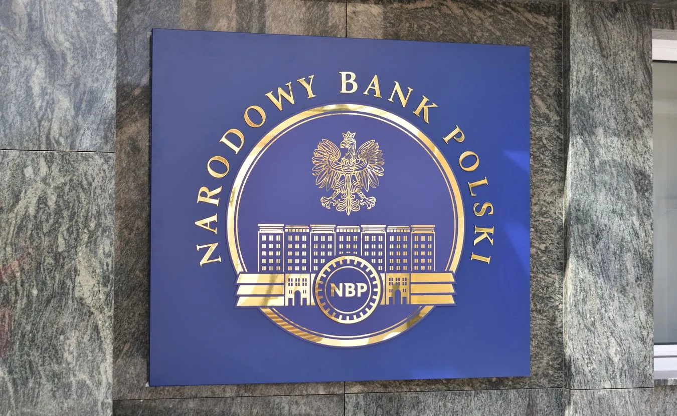 Eksport liczony w euro wzrósł, import spadł. Oto najnowsze dane NBP