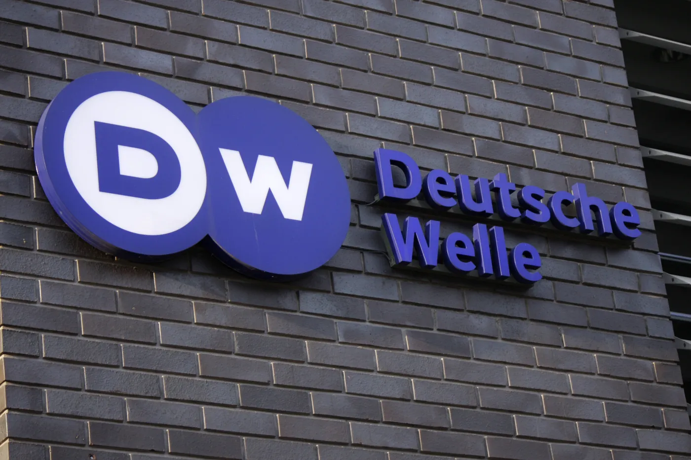 Deutsche Welle "groźna dla Rosji". Moskwa uznała nadawcę za niepożądaną organizację
