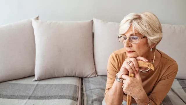 Bon senioralny wchodzi w życie. Na jakich zasadach można uzyskać nawet 2150 złotych na wsparcie dla seniora