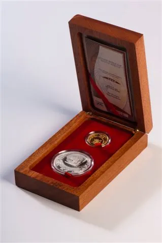 2006_collectors_set_2_217199.jpg
