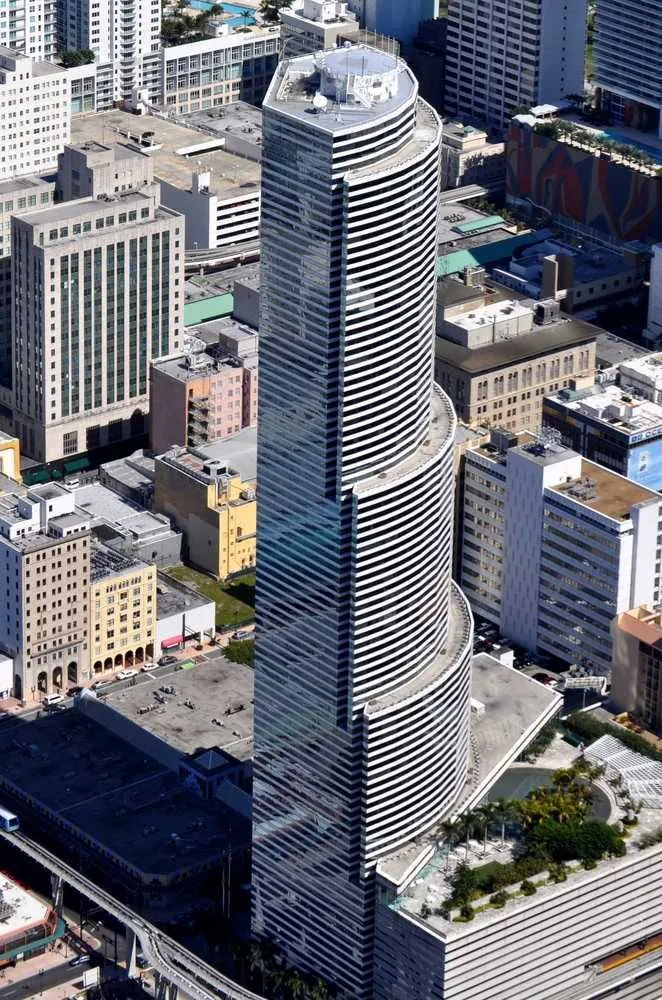 bank_od_america_tower_310499.jpg