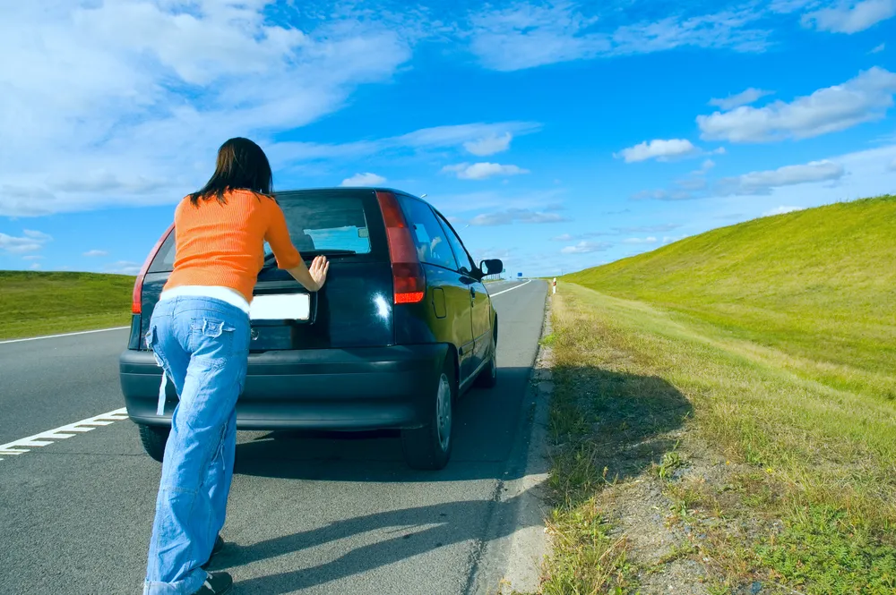 Młodzi Polacy jeżdżą złomem, czyli raport o motoryzacji młodych