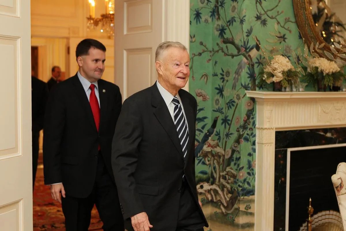 Zbigniew Brzeziński o Rosji: Wojska NATO na Litwie, Łotwie i Estoni to jedyny sposób bezpieczeństwa