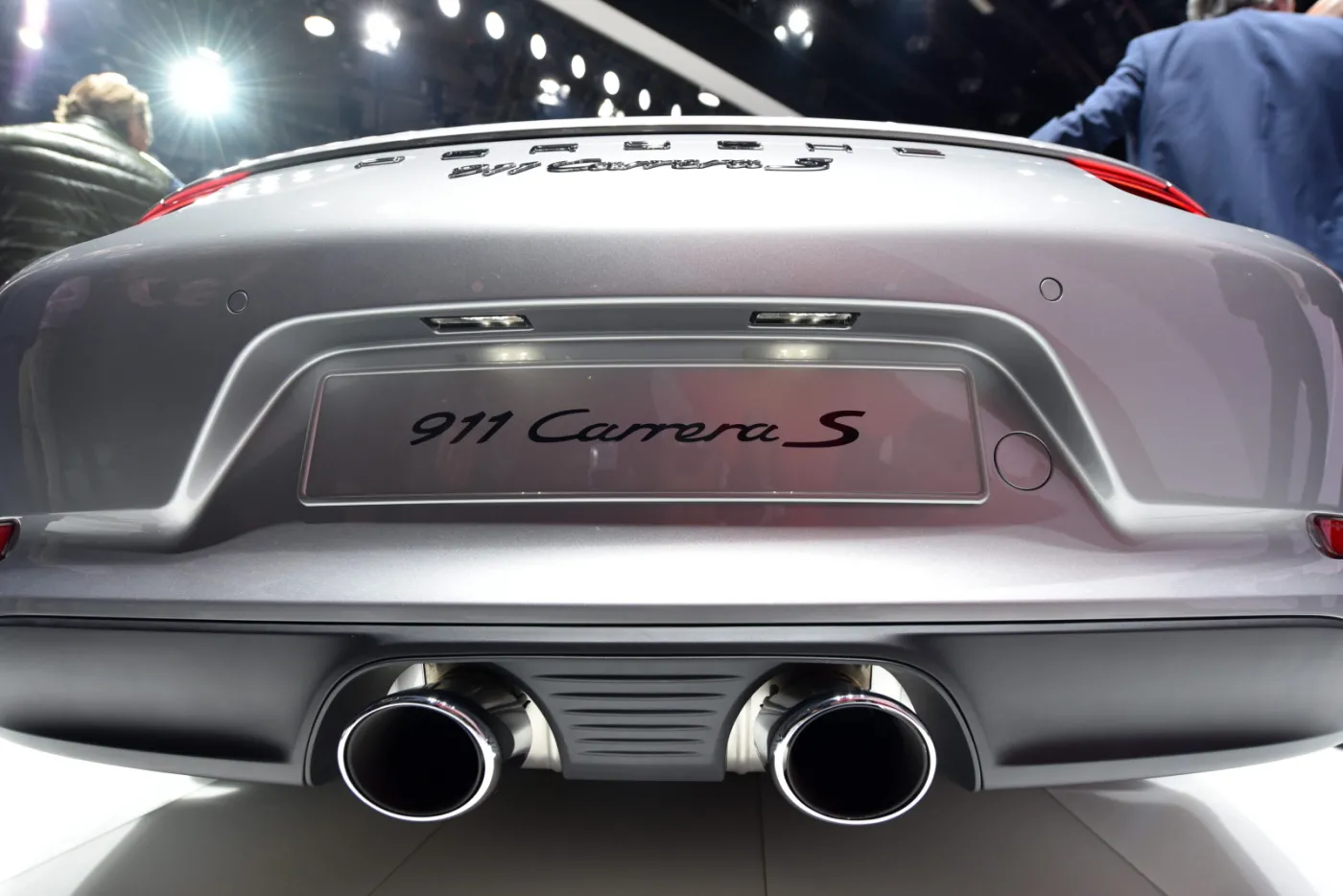 2309135-porsche-911-carrera-s.jpg