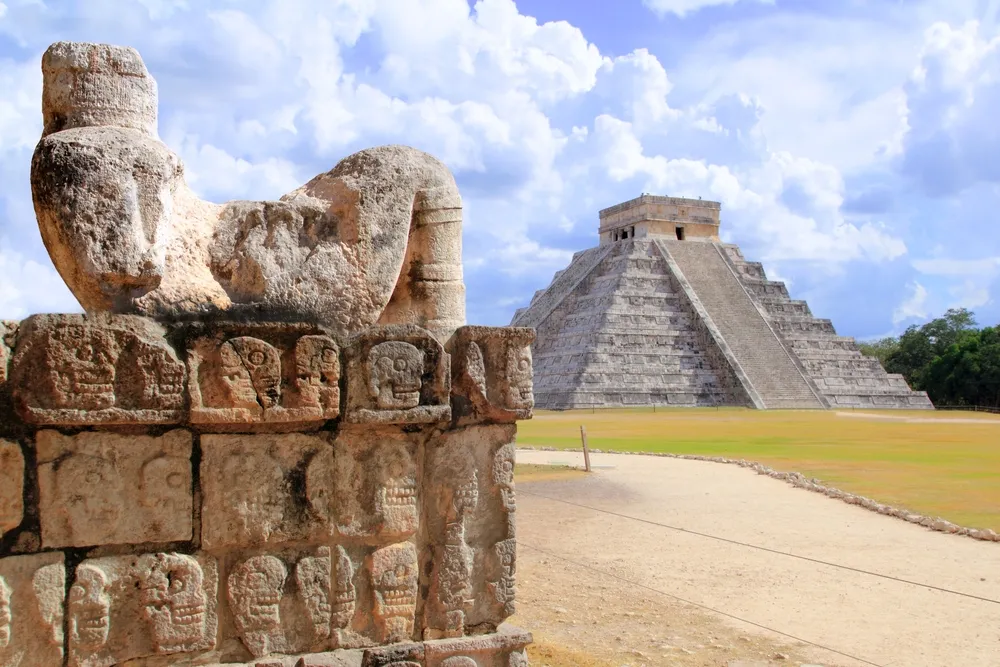 2204807-chichen-itza-meksyk.jpg
