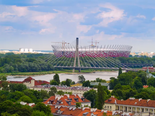 Trawa na Stadionie Narodowym zmienia się szybciej niż pory roku