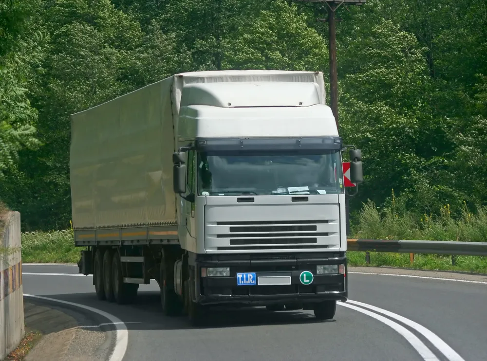 Korzystne dla Polski stanowisko Brukseli: KE upomina Niemcy i Francję ws. płacy minimalnej w transporcie