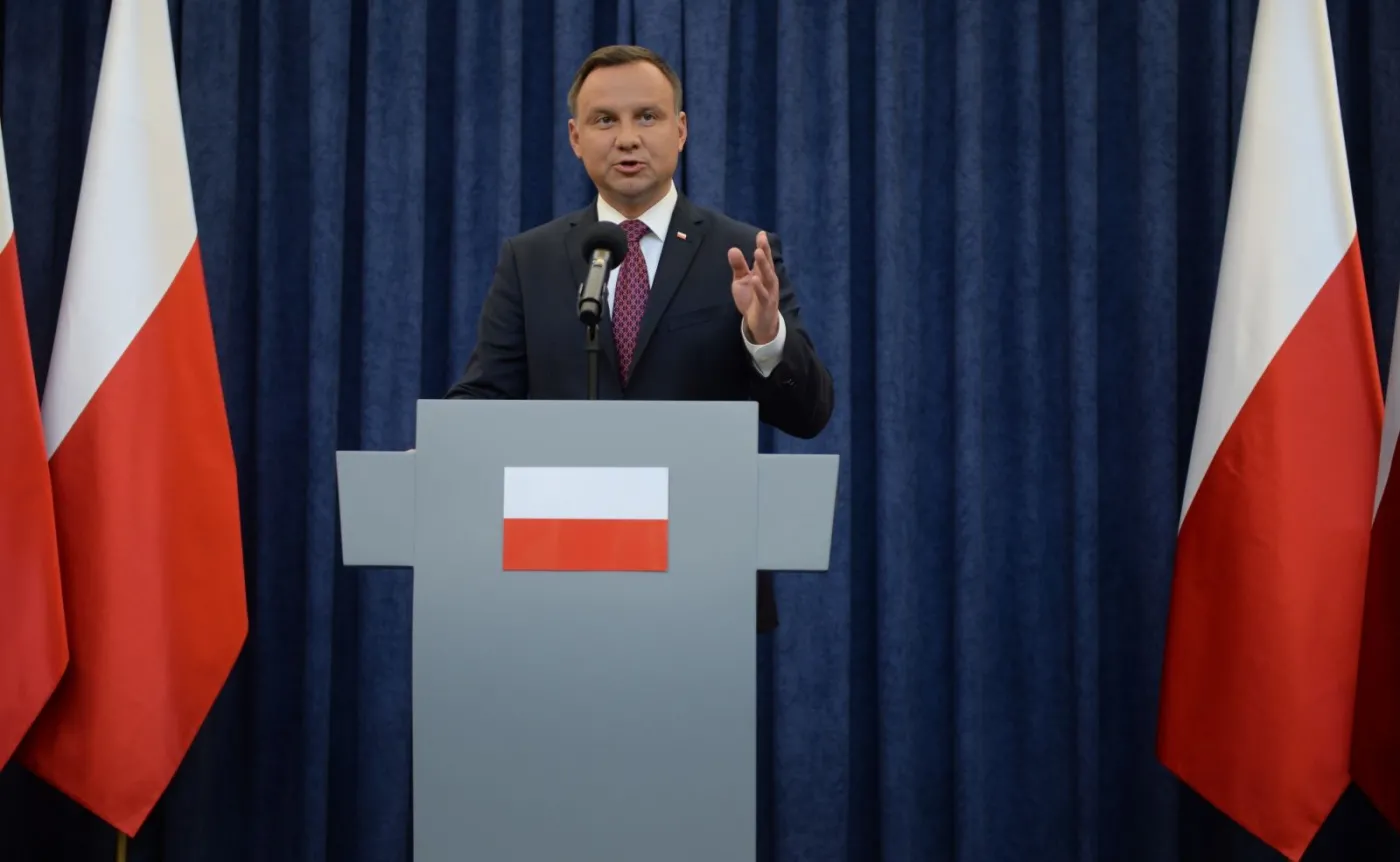 Duda rozpoczął grę z własnym zapleczem politycznym