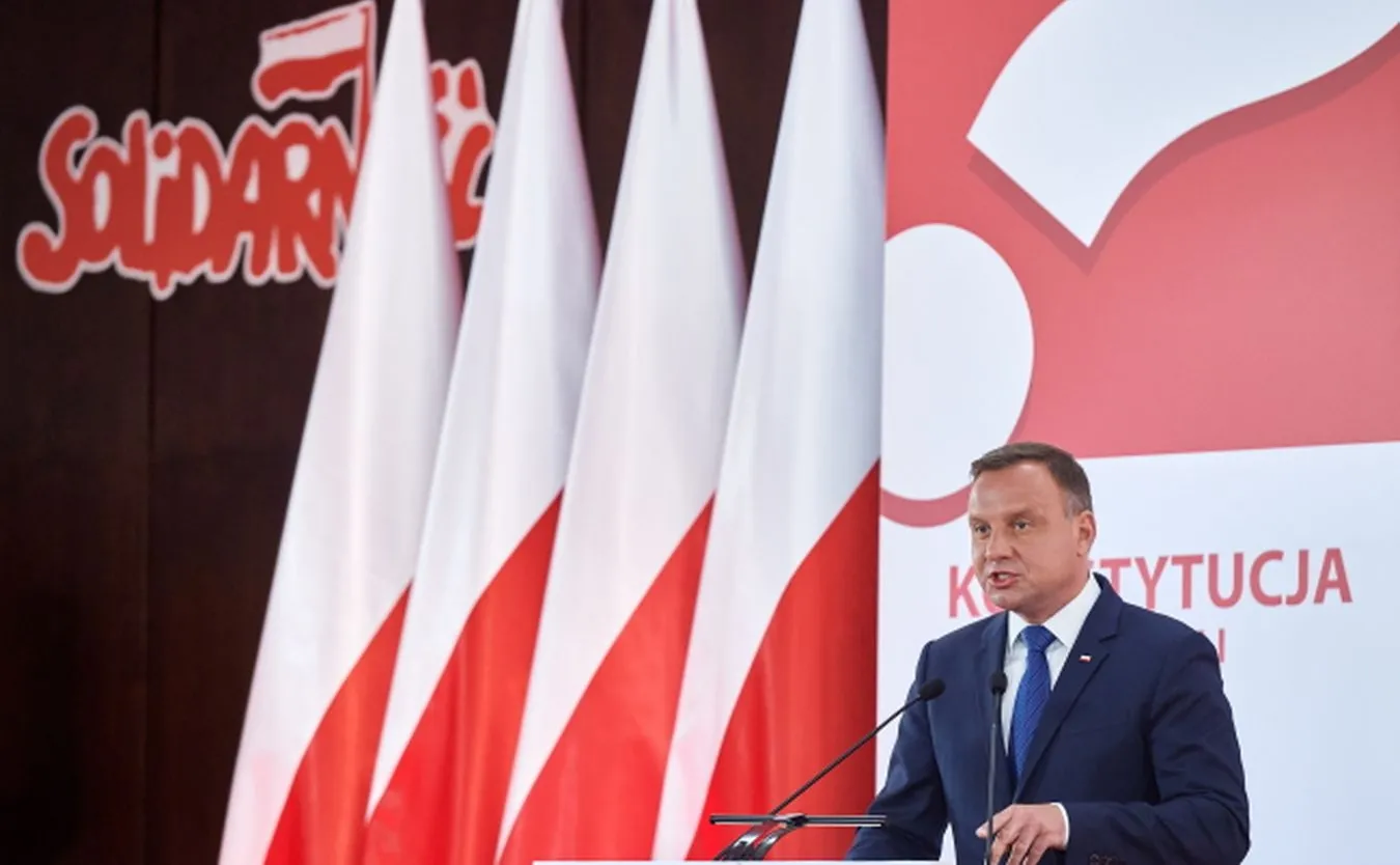 Duda rozpoczyna konstytucyjną kampanię. 500 plus do ustawy zasadniczej?