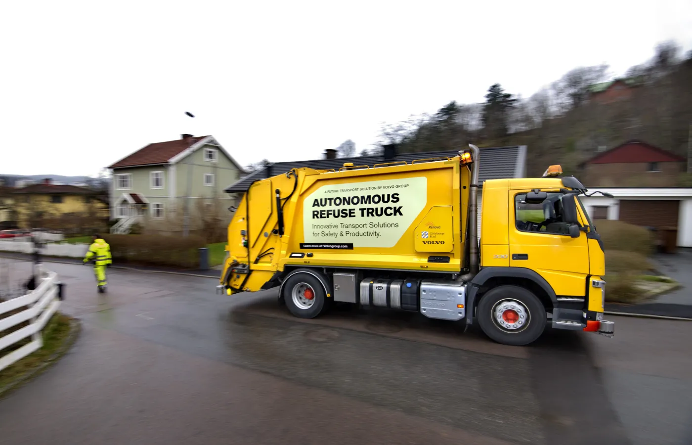 3133863-volvo-concept-truck.jpg