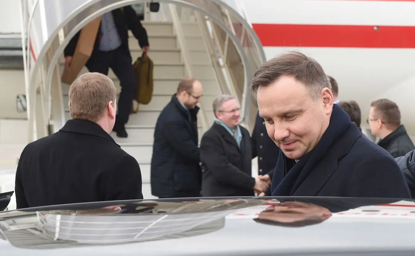 Prezydent: "Nie wiem, kiedy gen. Kraszewski może odzyskać dostęp do informacji niejawnych"